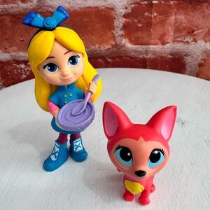 Disney Junior Alice's Wonderland Bakery & Friends Alice Figure & Pet Dog Dinah